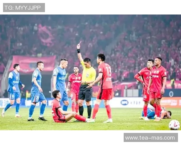 足球球星因不当行为被罚款的金额有多高及背后的原因分析 足球球星因不当行为被罚款的金额有多高及背后的原因分析